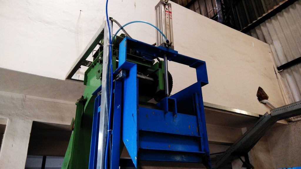 Feed rate control system Feed rate control system